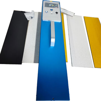 700mm X 135mm X 115mm Total Volume Retroreflektor Meter Incident Angle 8876 derajat 16G Ruang penyimpanan data untuk lebih dari 200000 data tes